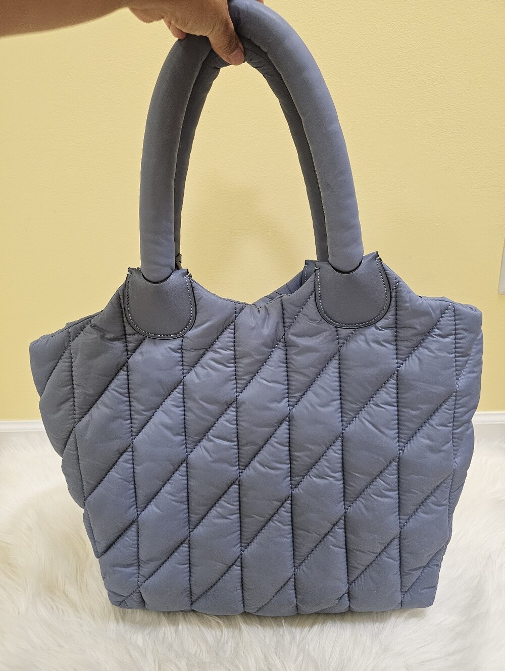 Coach Iris Tote Bag - Picture 4 of 17